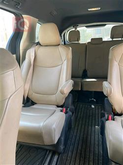 تويوتا سيينا